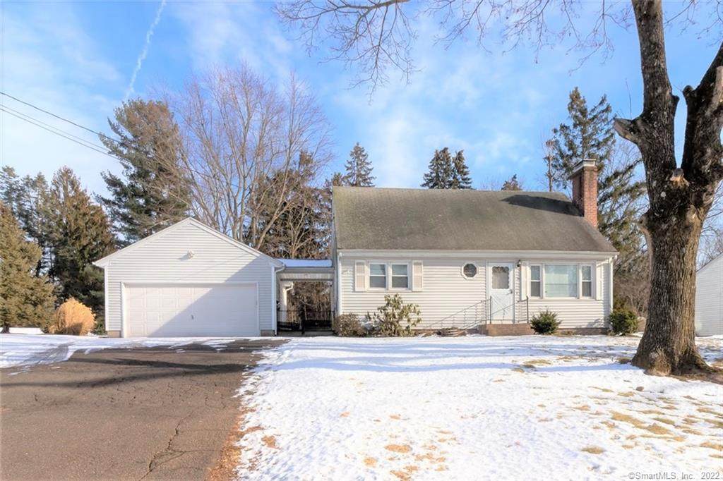 20 Christopher Drive - Photo 1