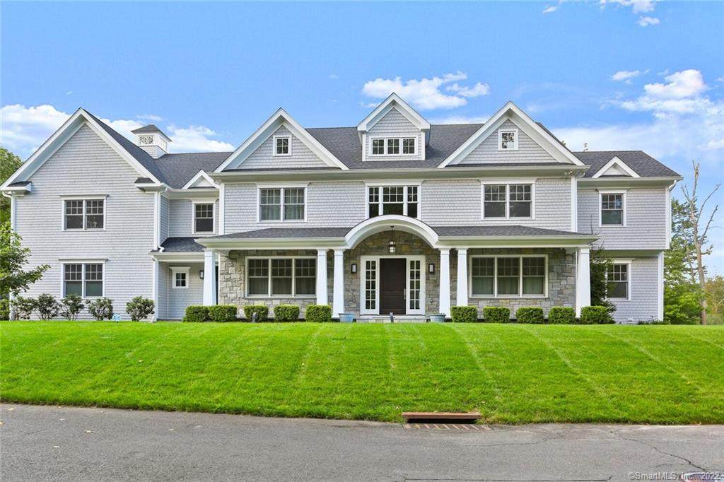 4 Ravenglass Drive - Photo 1