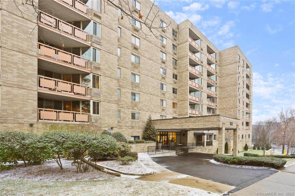 143 Hoyt Street - Photo 1