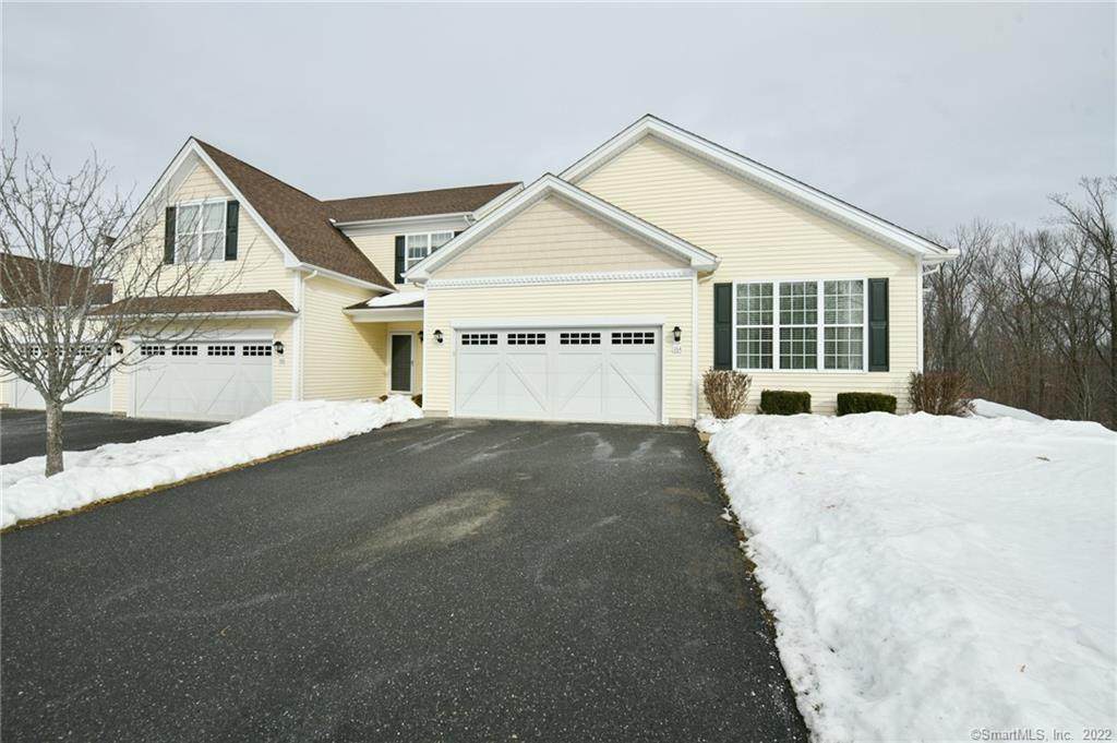 164 Sycamore Drive - Photo 1