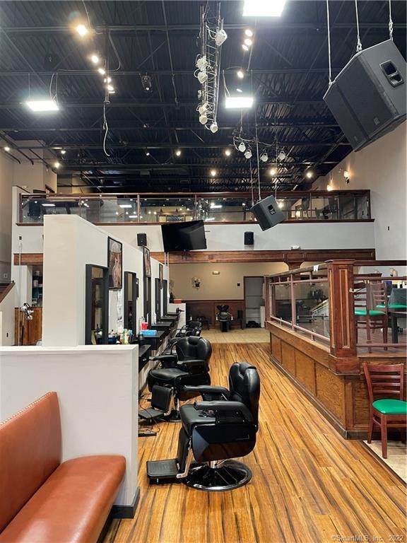 370 Main Street - Photo 1