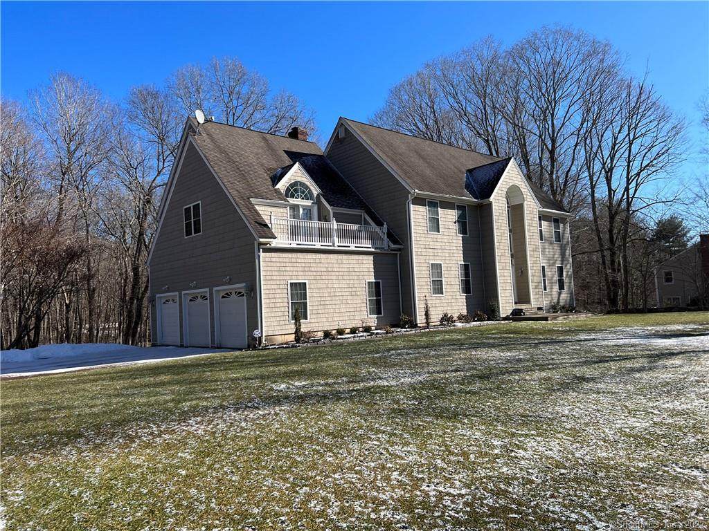 420 Summer Hill Road - Photo 1
