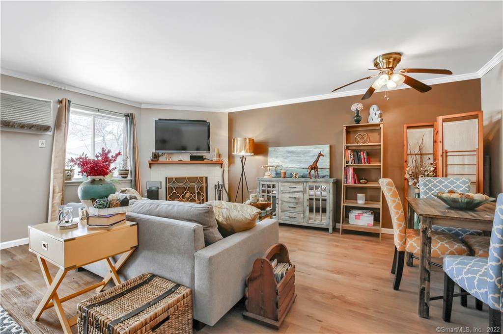 136 Pembroke Road - Photo 1