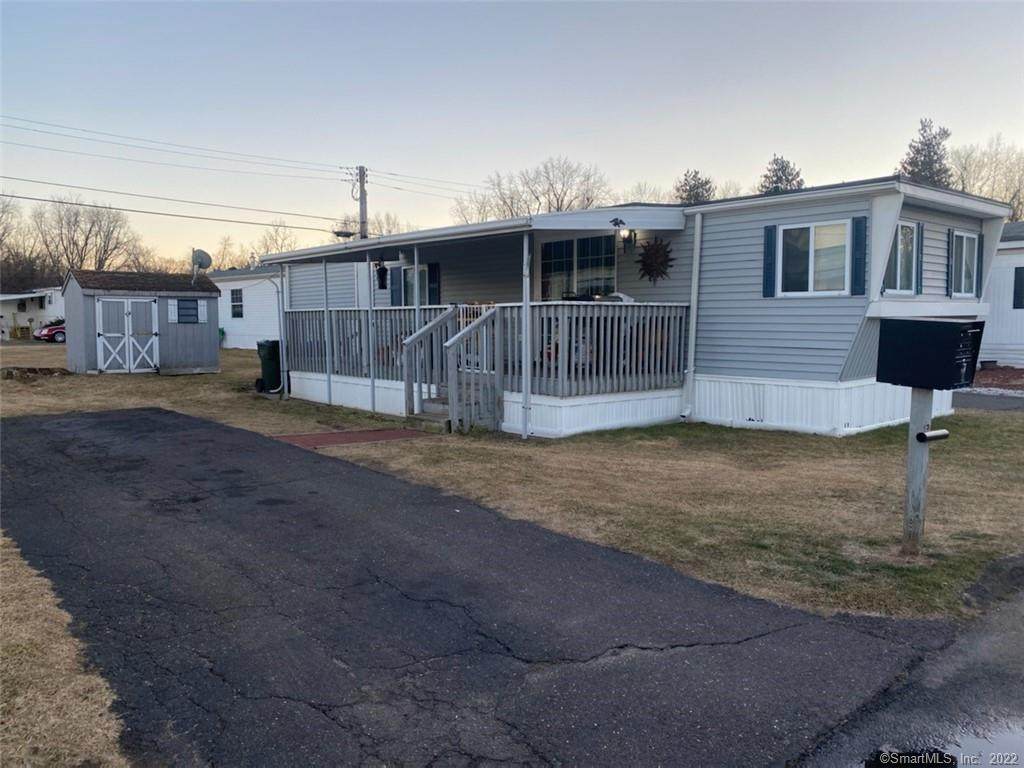7 Cherokee Road - Photo 1