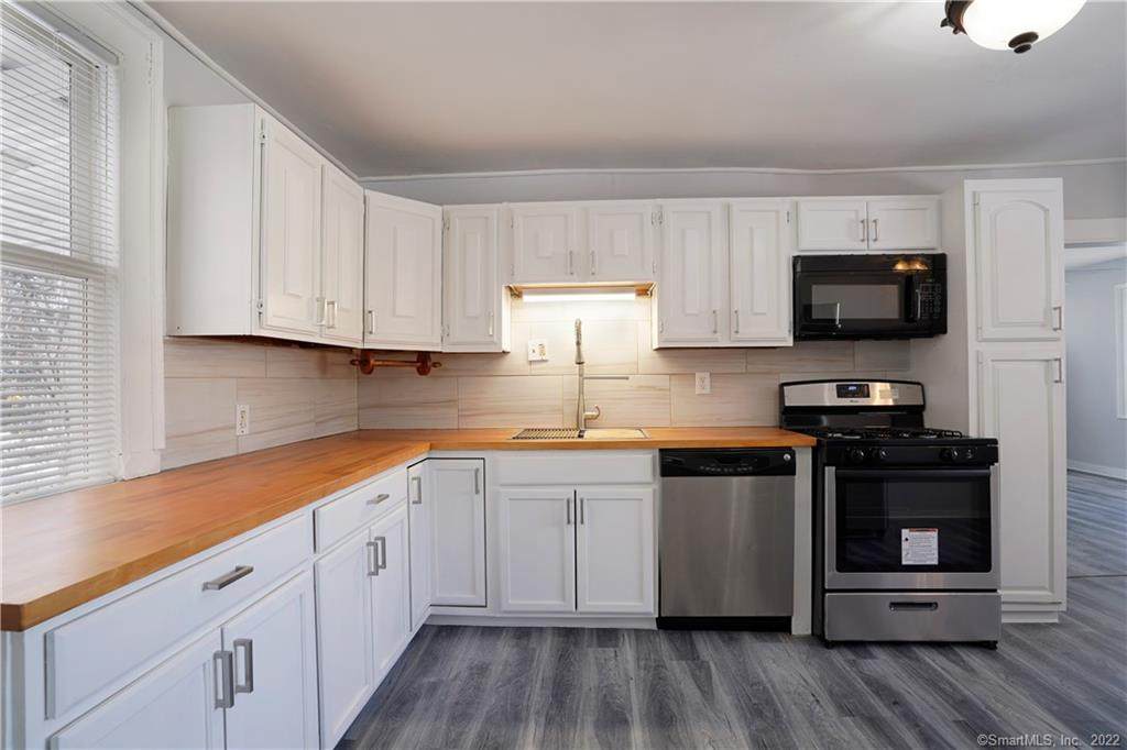 51 Thomas Street - Photo 1