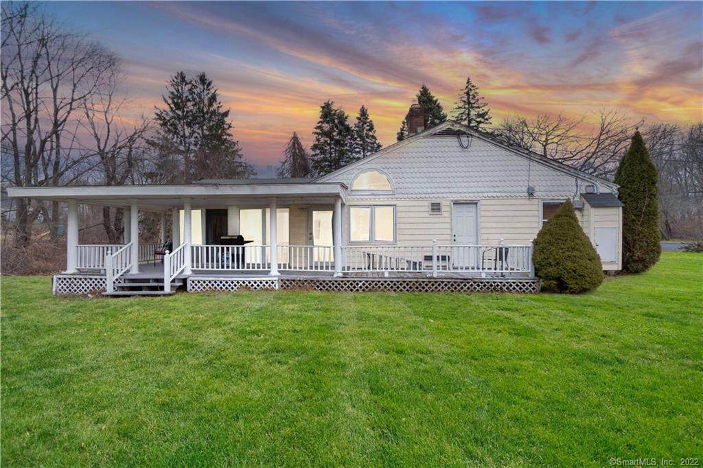 1299 Huntington Turnpike - Photo 1