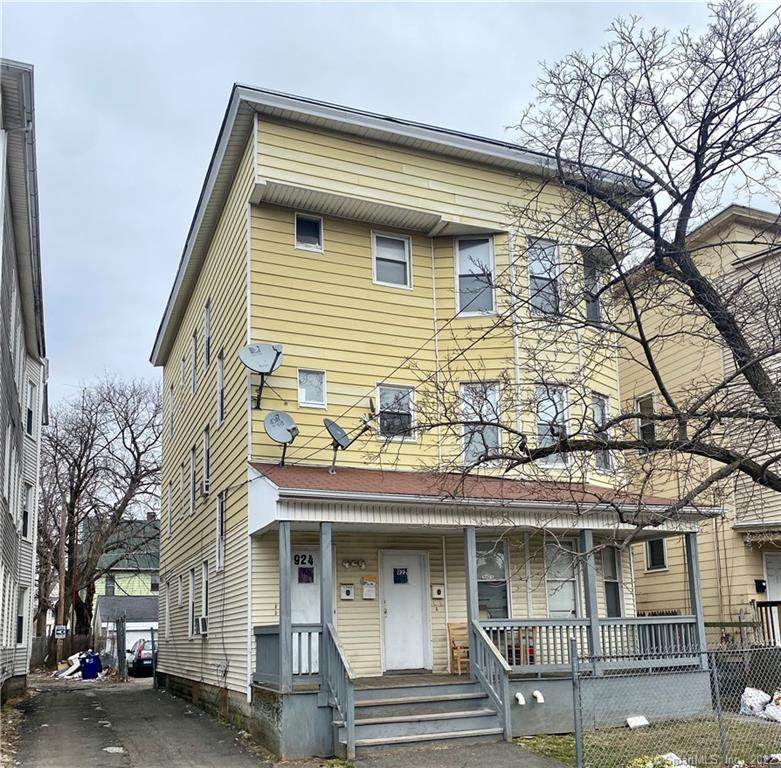 922 Hancock Avenue - Photo 1