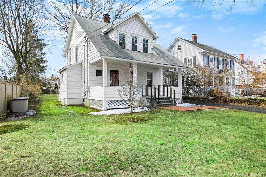 3 Clinton Avenue - Photo 1