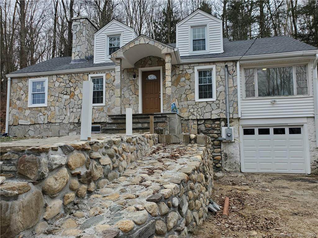 46 Broadview Heights - Photo 1