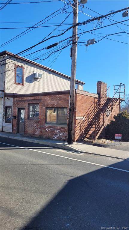 275 East Avenue - Photo 1