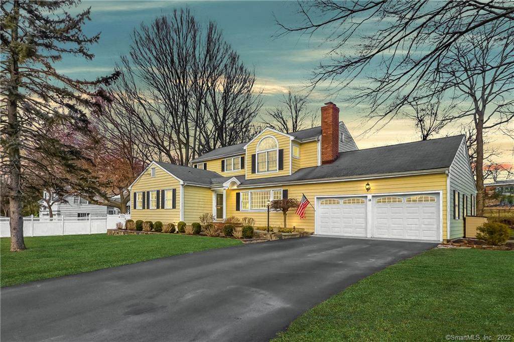 18 Southwood Drive - Photo 1