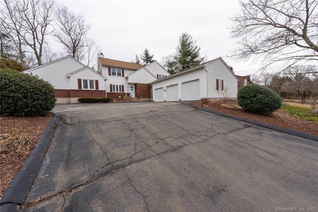 30 Wanda Drive - Photo 1