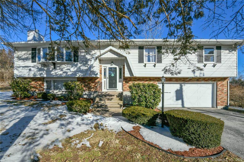 18 Redcoat Road - Photo 1