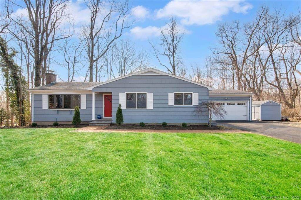161 Tanglewood Road - Photo 1