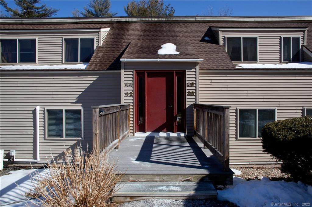 42 Library Lane - Photo 1