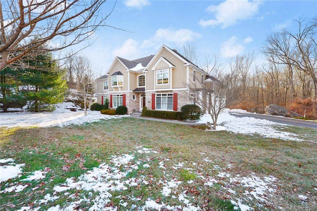 180 Chestnut Grove - Photo 1