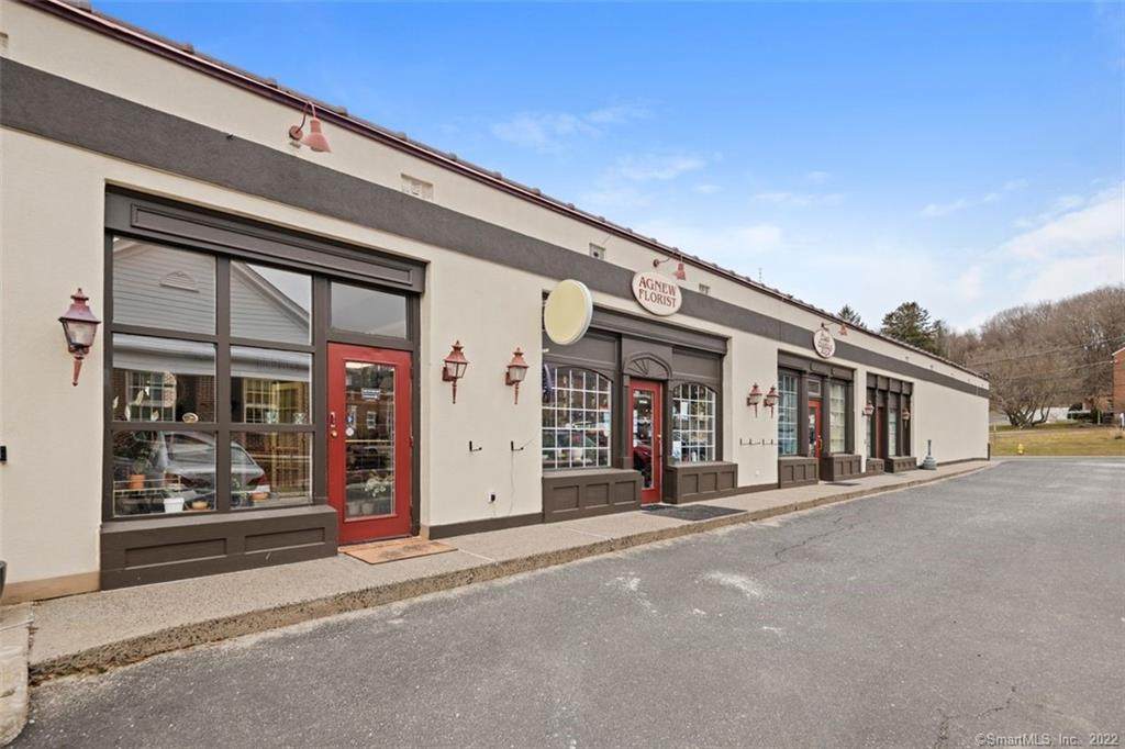587 Main Street - Photo 1
