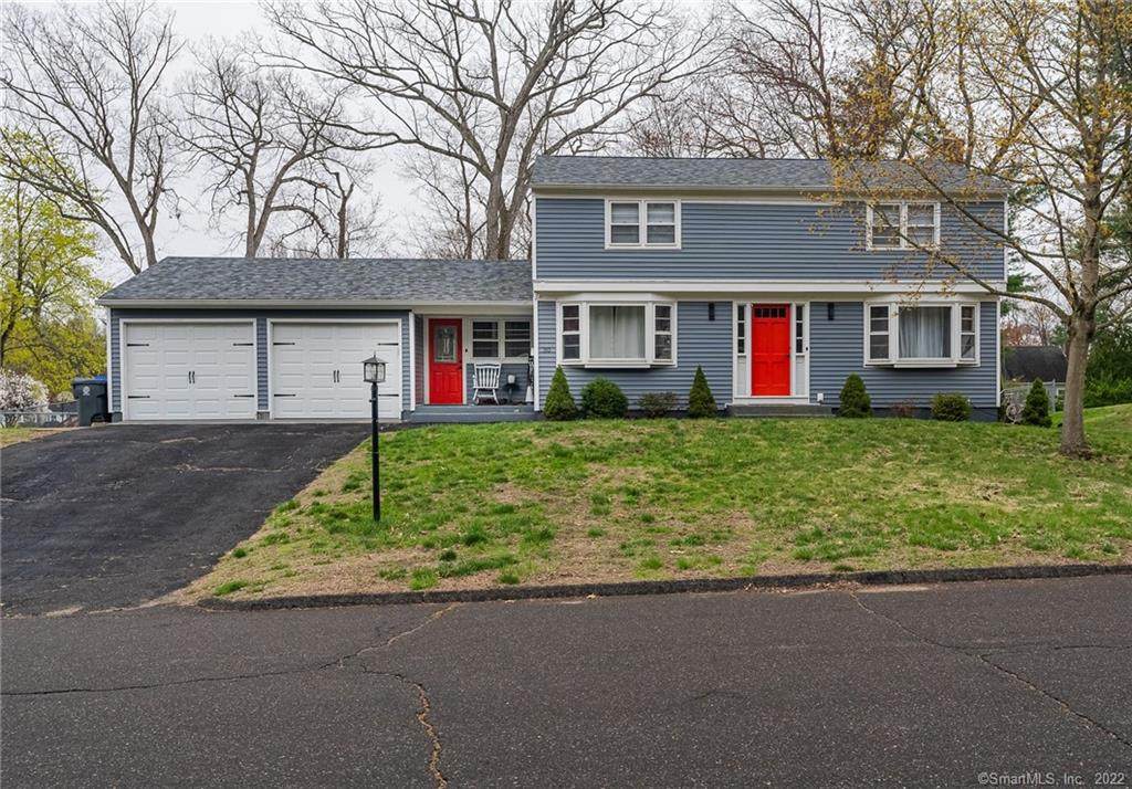 30 Oakwood Street - Photo 1