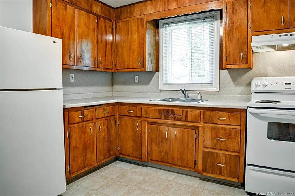 80 Bicknell Rd - Photo 1