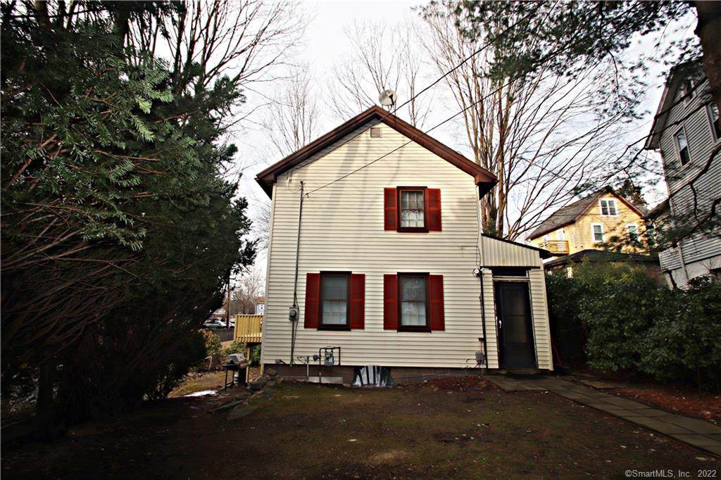 16 Sullivan Avenue - Photo 1