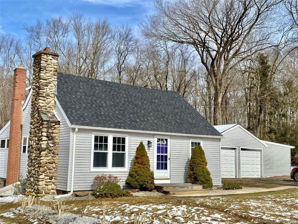 10 3rd Avenue - Photo 1