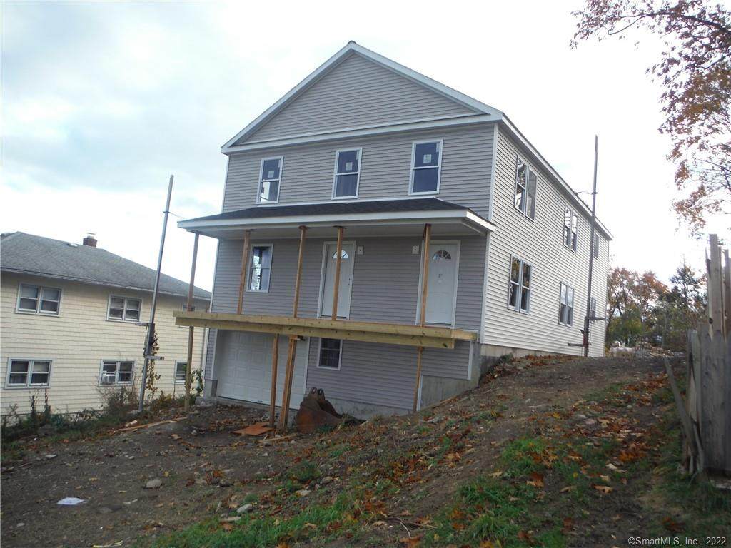 123 Parkview Avenue - Photo 1