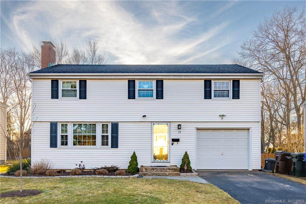 17 Valley Crest Drive - Photo 1