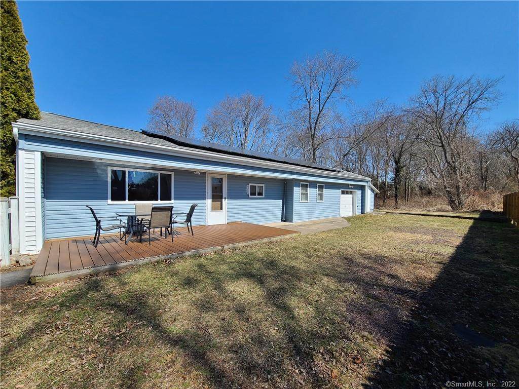 13 Woodlawn Avenue - Photo 1
