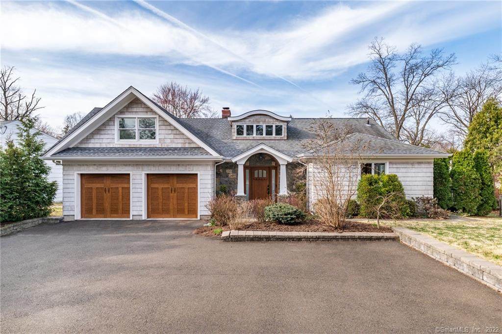 48 Lakeview Drive - Photo 1