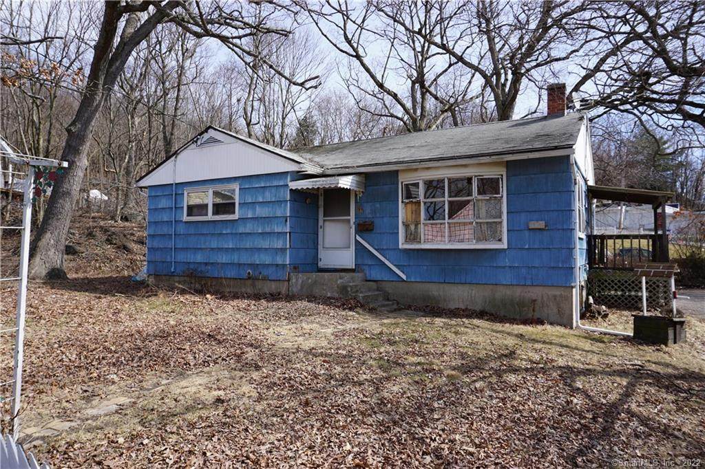 387 Oak Street - Photo 1