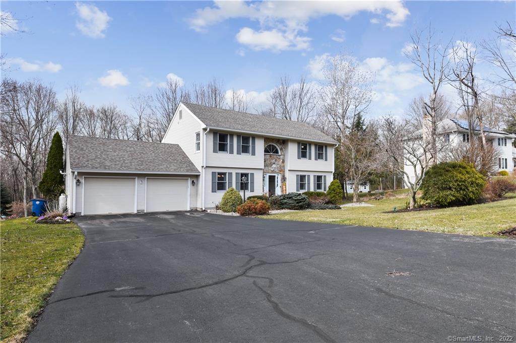 141 Tallwood Drive - Photo 1