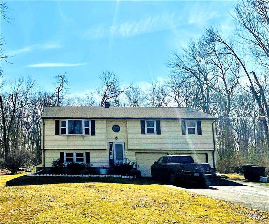 33 Roberta Road - Photo 1