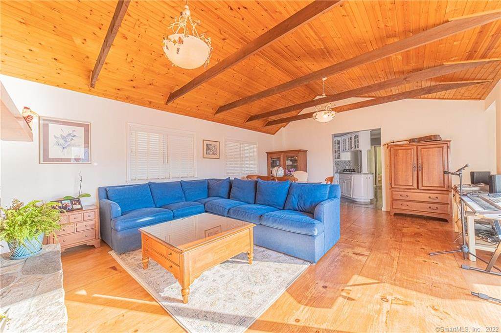262 Great Plain Road - Photo 1