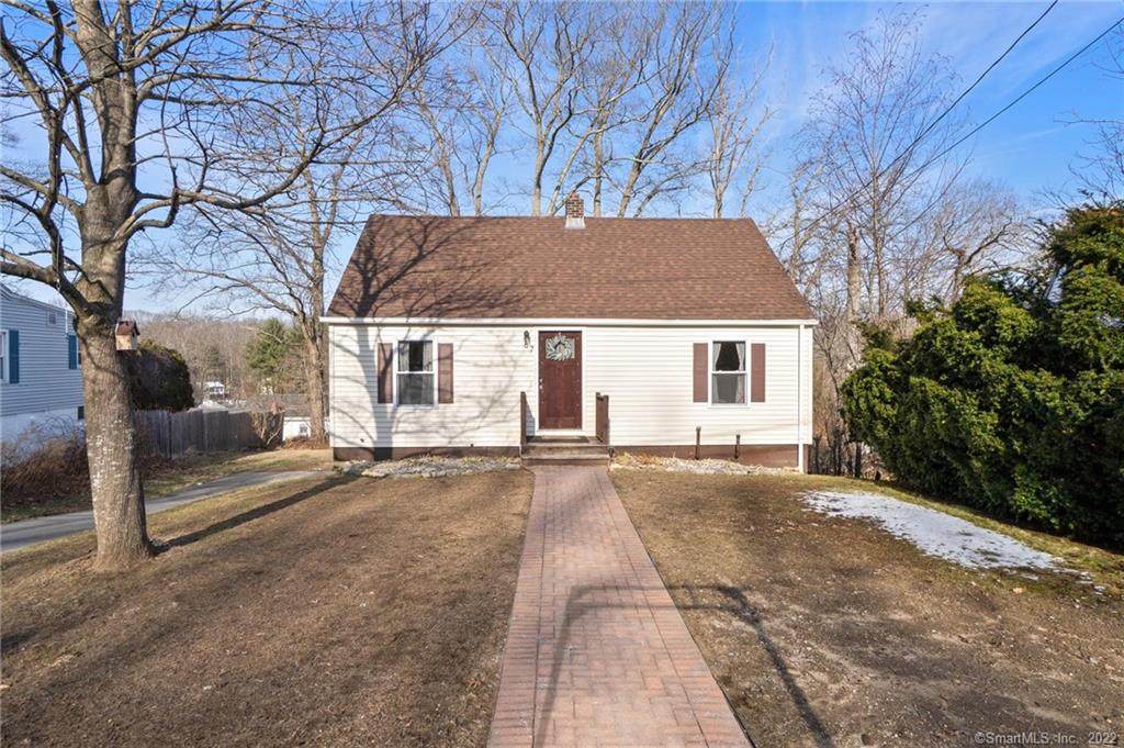87 Flyers Drive - Photo 1