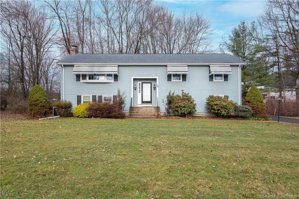 32 Sharon Road - Photo 1