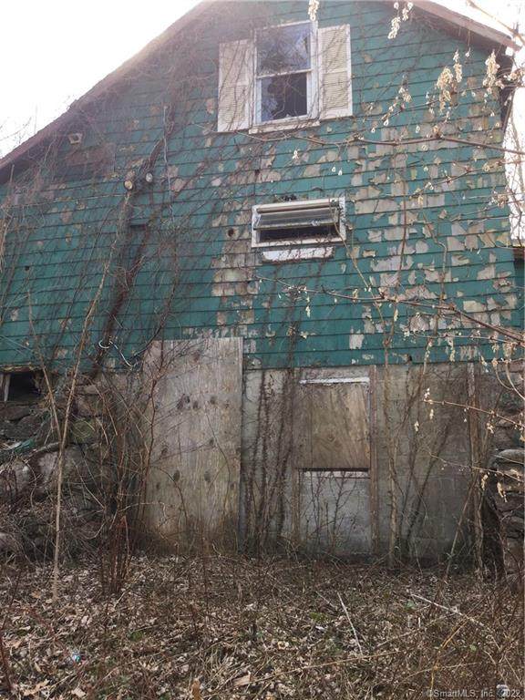 230 Maple Avenue - Photo 1