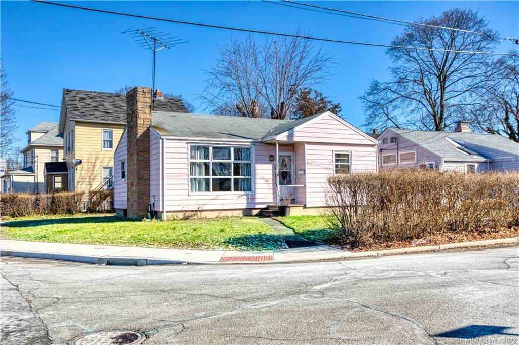 2 Baxter Drive - Photo 1
