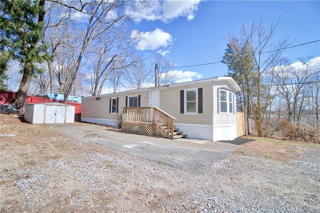 139 Lewis Street - Photo 1