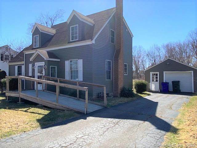 16 Ahern Avenue - Photo 1