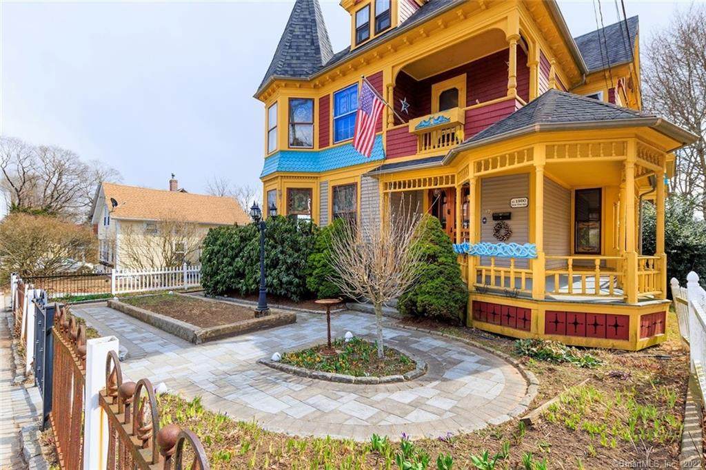 272 Prospect Street - Photo 1