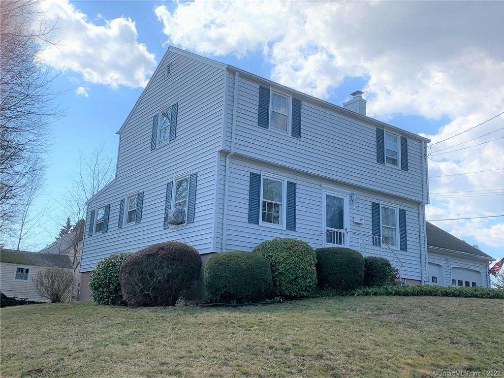 44 Saint James Street - Photo 1