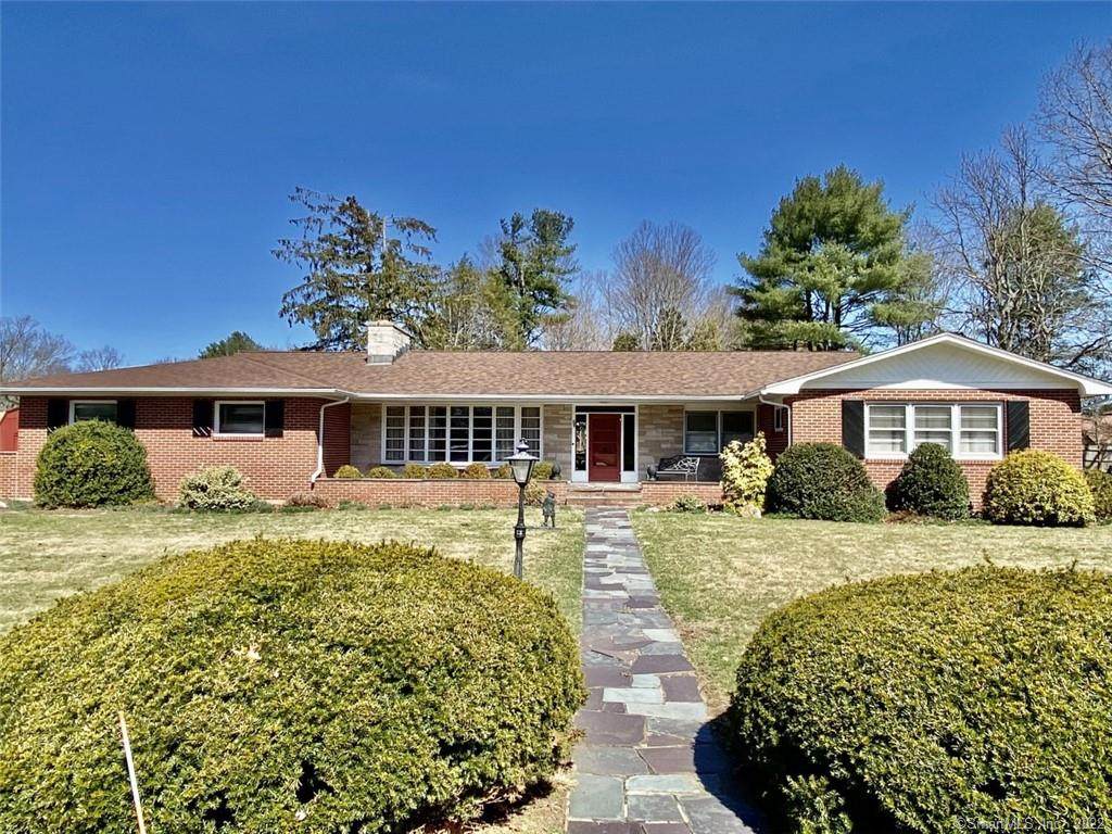 88 Fernwood Drive - Photo 1
