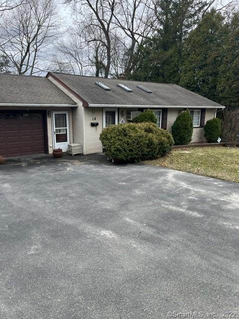 18 Beth Lane - Photo 1