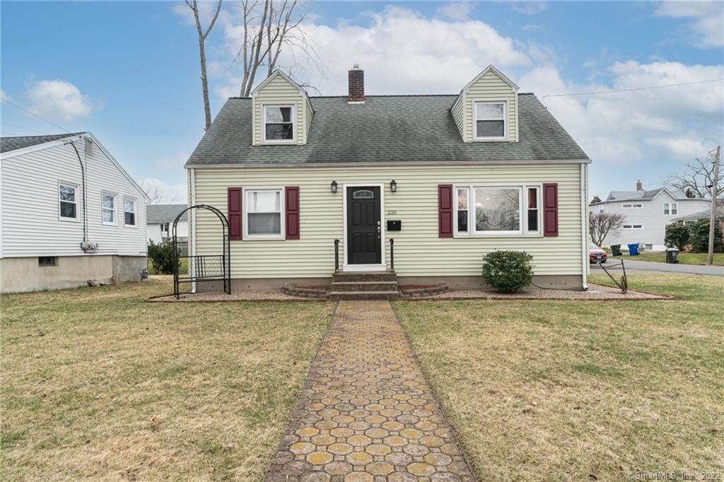 226 Audubon Avenue - Photo 1