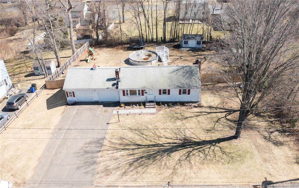71 Tracy Circle - Photo 1
