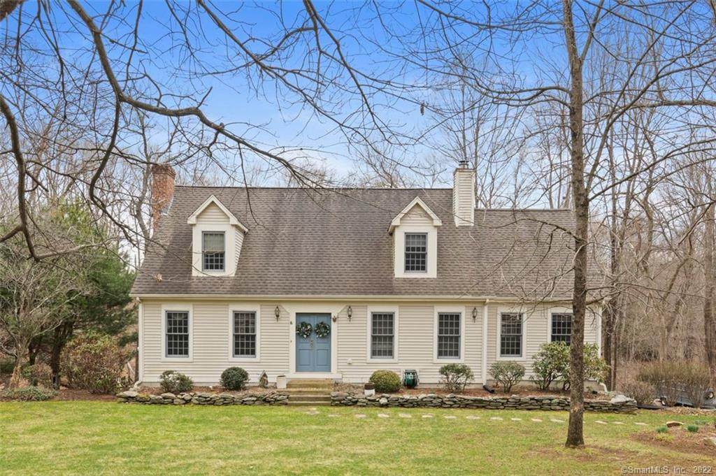 8 Woodland Street - Photo 1