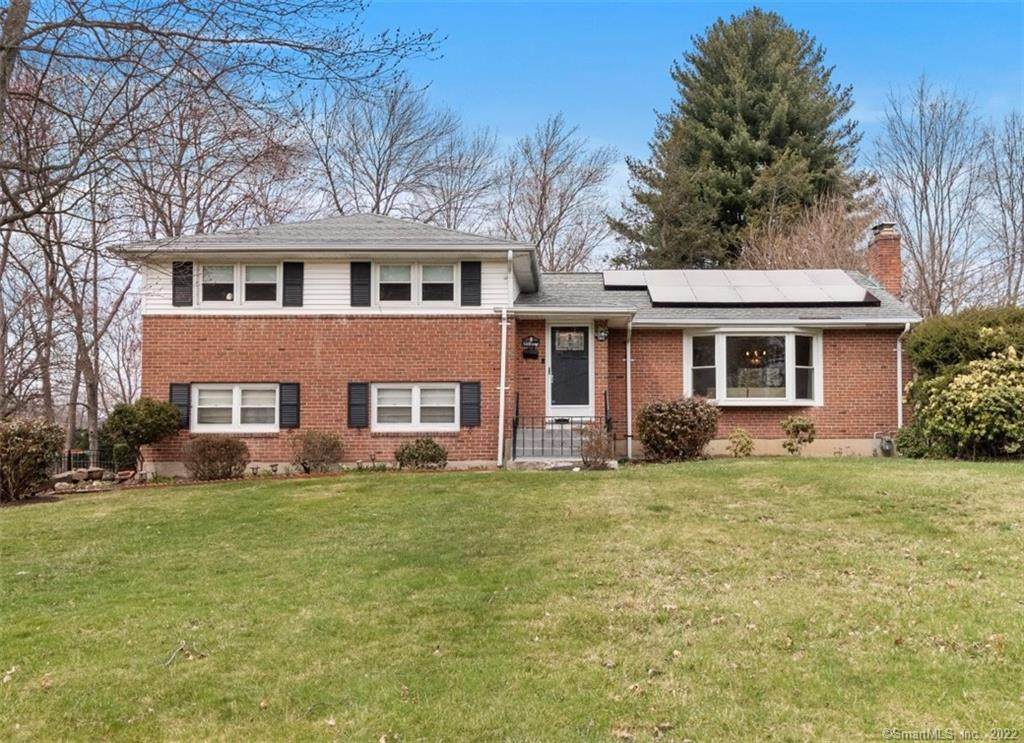 76 Whitehill Drive - Photo 1