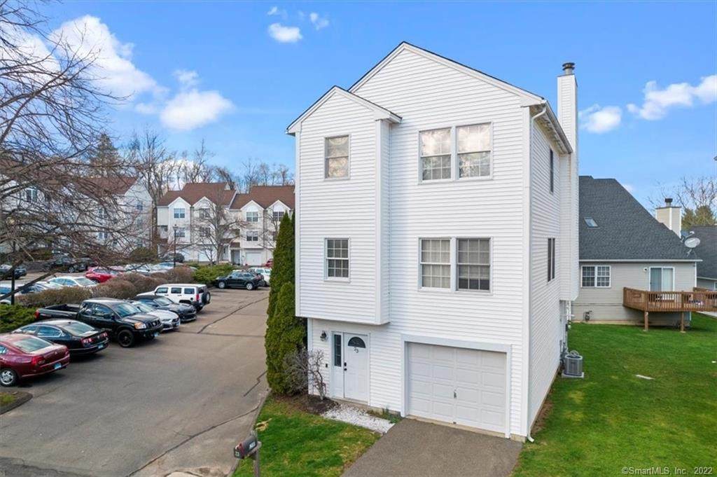 2390 State Street - Photo 1