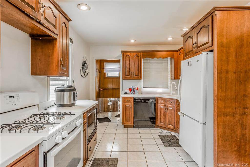 194 Main Street - Photo 1