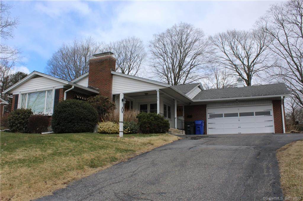 71 Whitewood Road - Photo 1